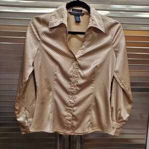 Antilia Femme gold stretch button up blouse
